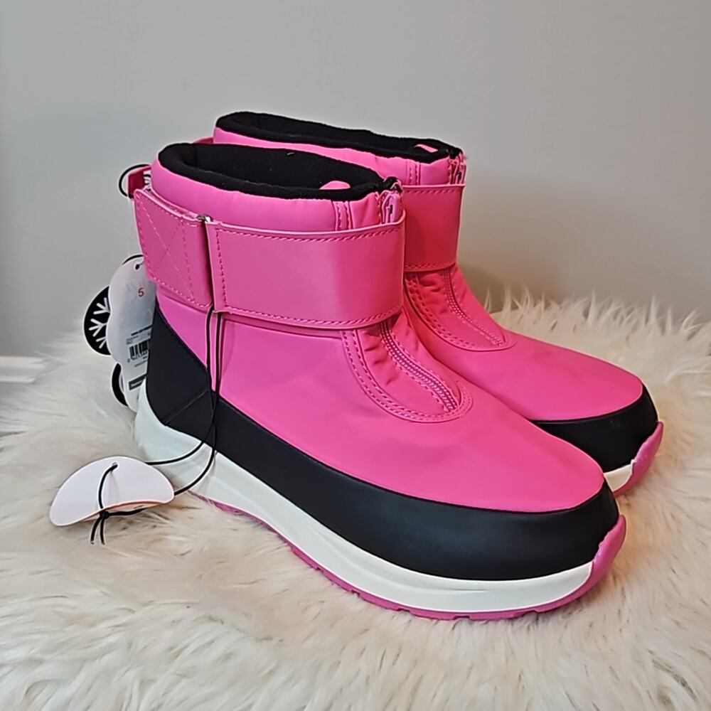 NWT Wonder Nation Girls Pink Zip Front Temperature Rated Winter Boots